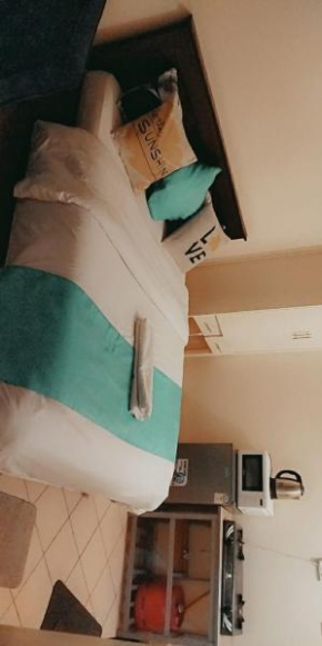 Elegant studio in southb